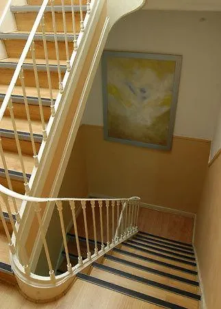 Residencial Castromira Apartamento *